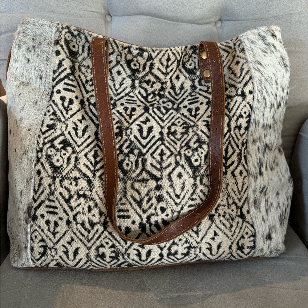 Myra Purse